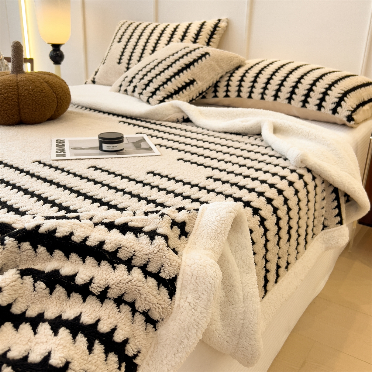 91家纺网 家纺一手货源 找家纺 丝幔家纺 2025新款云杉绒加厚保暖多功能毛毯毯子 杉影毯 卡其