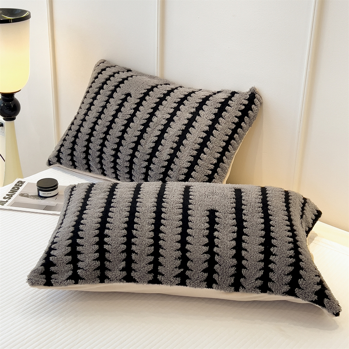 91家纺网 家纺一手货源 找家纺 丝幔家纺 2025新款云杉绒加厚保暖多功能毛毯毯子 杉影毯 深灰