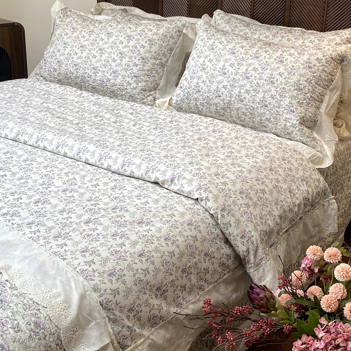 91家纺网 家纺一手货源 找家纺 （总）奈萝家纺 2025新款13372全棉法式大花边床盖被套四件套