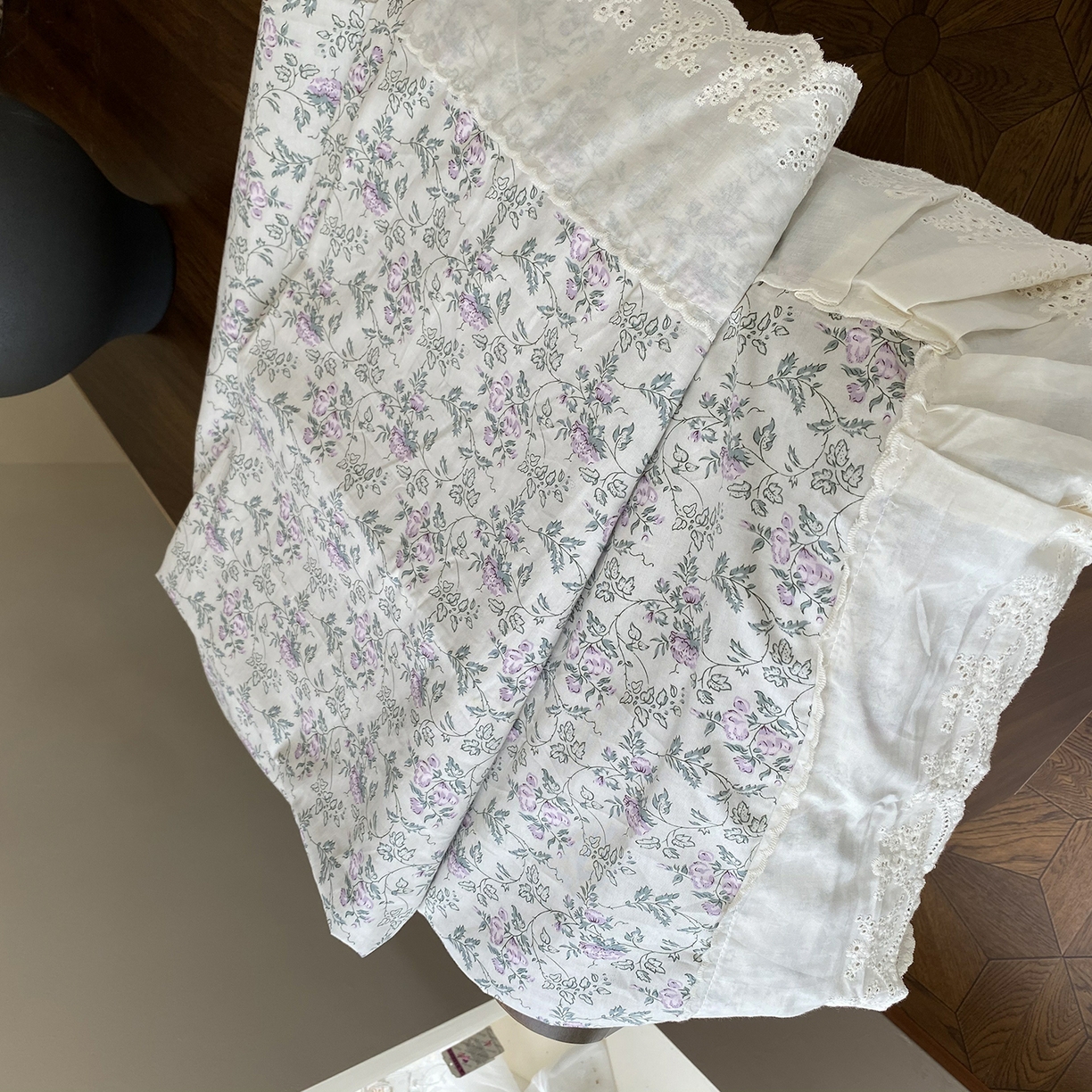 91家纺网 家纺一手货源 找家纺 （总）奈萝家纺 2025新款13372全棉法式大花边床盖被套四件套