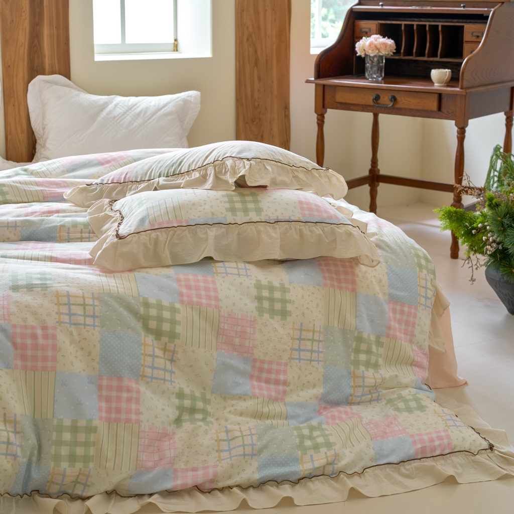 91家纺网 家纺一手货源 找家纺 洋铭区（原狠狠爱） 2025新款法式荷叶边全棉双层纱四件套系列 晴山格