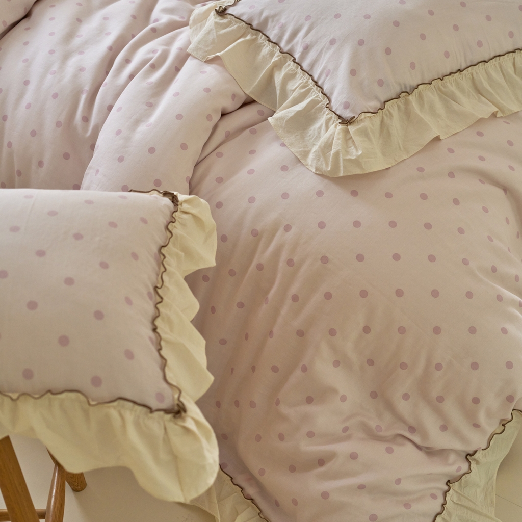 91家纺网 家纺一手货源 找家纺 洋铭区（原狠狠爱） 2025新款法式荷叶边全棉双层纱四件套系列 紫韵圆点