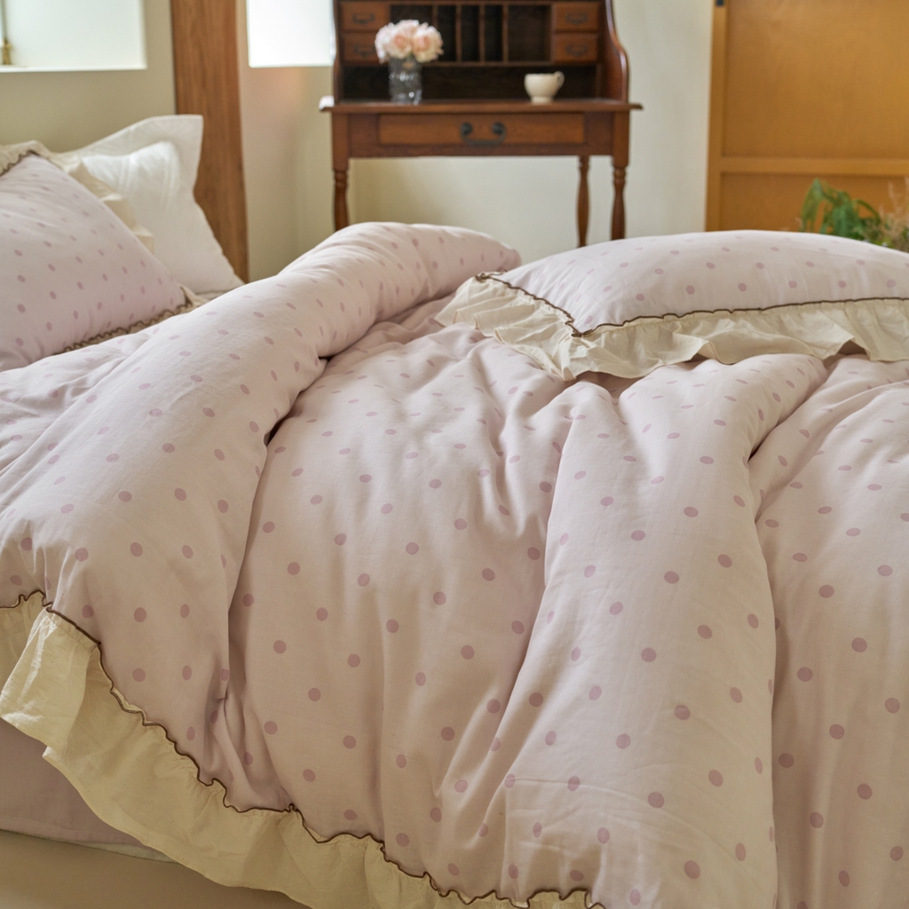 91家纺网 家纺一手货源 找家纺 洋铭区（原狠狠爱） 2025新款法式荷叶边全棉双层纱四件套系列 紫韵圆点