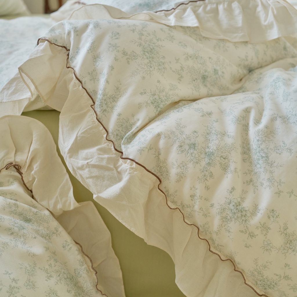 91家纺网 家纺一手货源 找家纺 洋铭区（原狠狠爱） 2025新款法式荷叶边全棉双层纱四件套系列 茉莉花枝