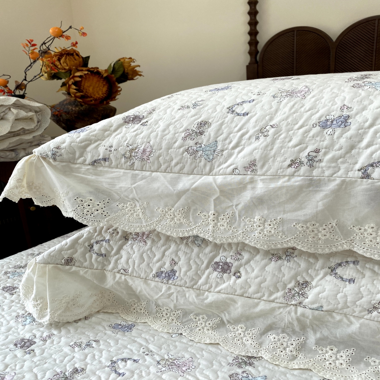 91家纺网 家纺一手货源 找家纺 奈萝家纺 2025新款13372全棉法式大花边床盖被套四件套 天使安琪