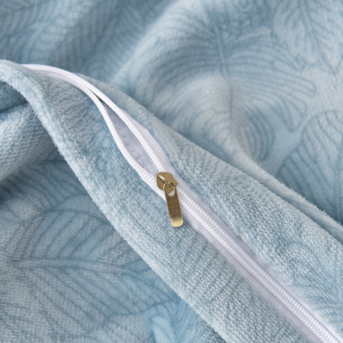 91家纺网 家纺一手货源 找家纺 （总）妮恒美家纺 2025新款高克重牛奶绒刺绣四件套-山茶花系列