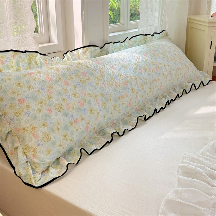 91家纺网 家纺一手货源 找家纺 梦舒羽 2025新款云感双层纱双人花边枕套情侣双人1.5m枕芯套1.8床枕头套 春日初见