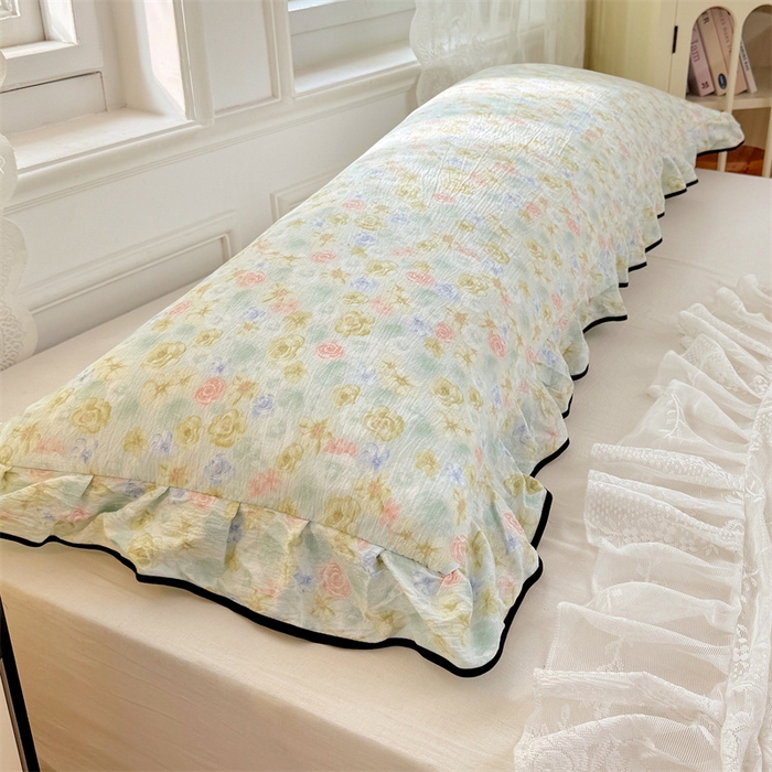 91家纺网 家纺一手货源 找家纺 梦舒羽 2025新款云感双层纱双人花边枕套情侣双人1.5m枕芯套1.8床枕头套 春日初见