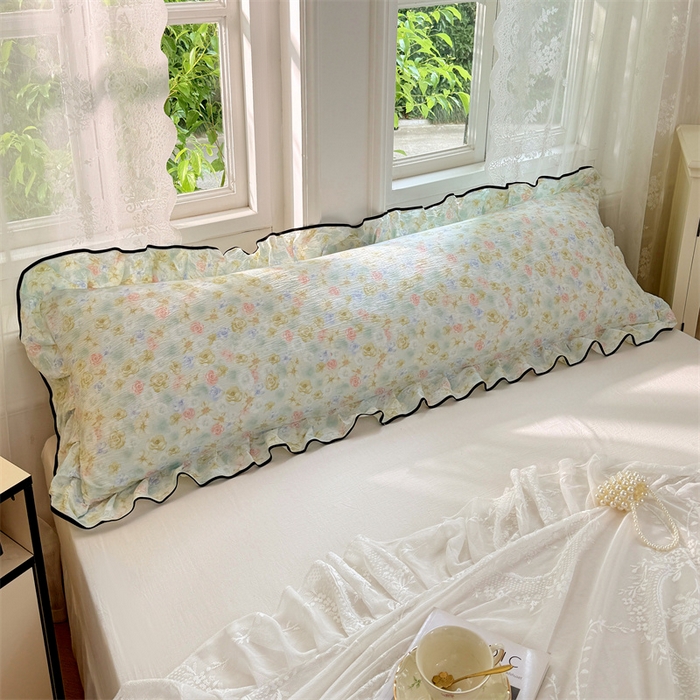 91家纺网 家纺一手货源 找家纺 梦舒羽 2025新款云感双层纱双人花边枕套情侣双人1.5m枕芯套1.8床枕头套 春日初见