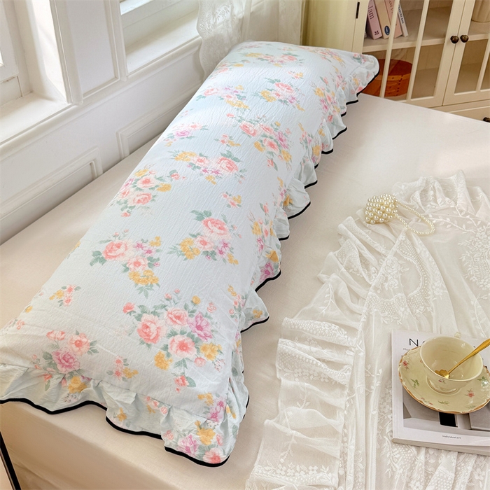 91家纺网 家纺一手货源 找家纺 梦舒羽 2025新款云感双层纱双人花边枕套情侣双人1.5m枕芯套1.8床枕头套 繁花入梦