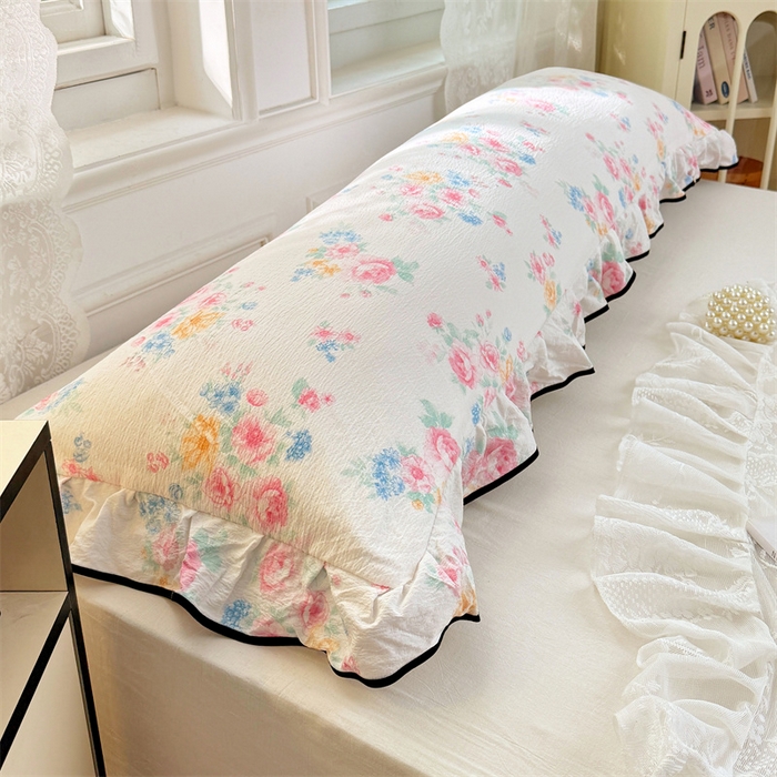 91家纺网 家纺一手货源 找家纺 梦舒羽 2025新款云感双层纱双人花边枕套情侣双人1.5m枕芯套1.8床枕头套 朝花夕拾