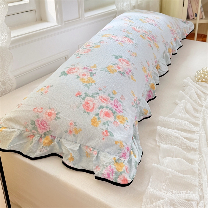 91家纺网 家纺一手货源 找家纺 梦舒羽 2025新款云感双层纱双人花边枕套情侣双人1.5m枕芯套1.8床枕头套 繁花入梦