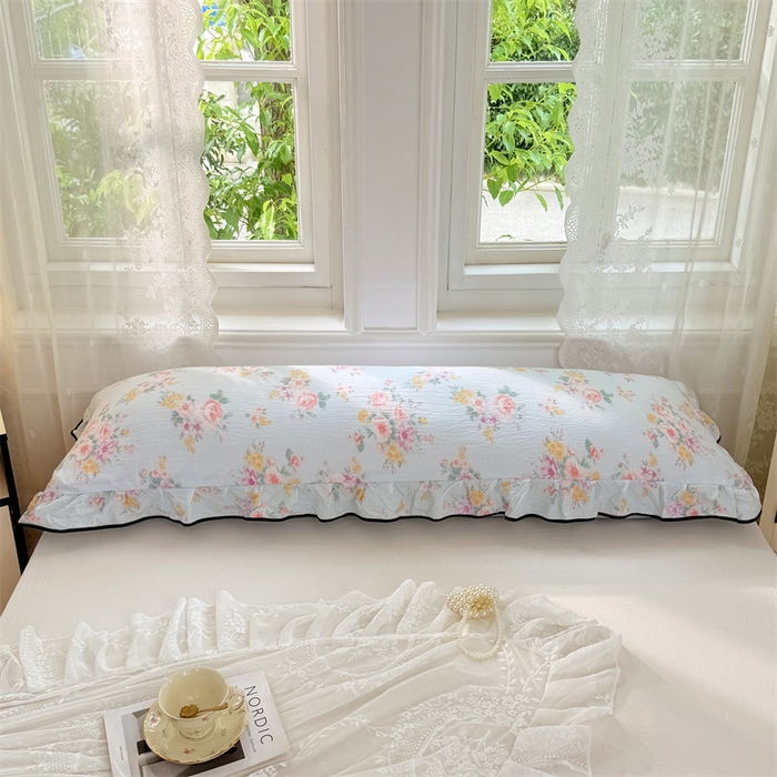 91家纺网 家纺一手货源 找家纺 梦舒羽 2025新款云感双层纱双人花边枕套情侣双人1.5m枕芯套1.8床枕头套 繁花入梦