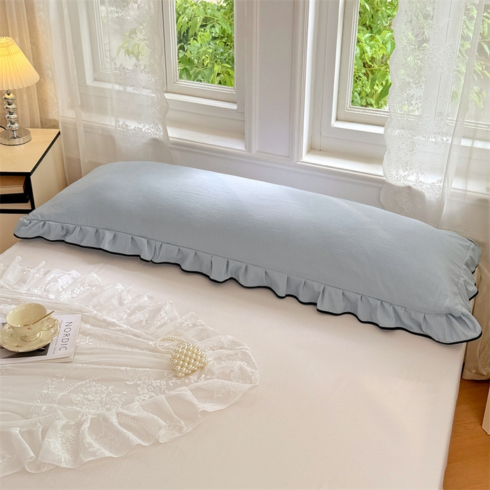 91家纺网 家纺一手货源 找家纺 梦舒羽 2025新款云感双层纱双人花边枕套情侣双人1.5m枕芯套1.8床枕头套 夏日蓝