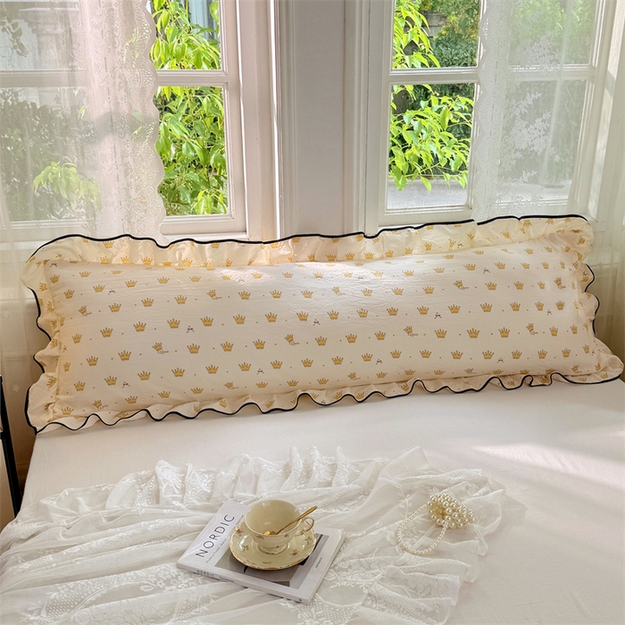 91家纺网 家纺一手货源 找家纺 梦舒羽 2025新款云感双层纱双人花边枕套情侣双人1.5m枕芯套1.8床枕头套 小皇冠