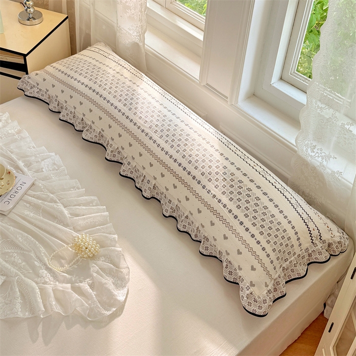 91家纺网 家纺一手货源 找家纺 梦舒羽 2025新款云感双层纱双人花边枕套情侣双人1.5m枕芯套1.8床枕头套 遇见浪漫