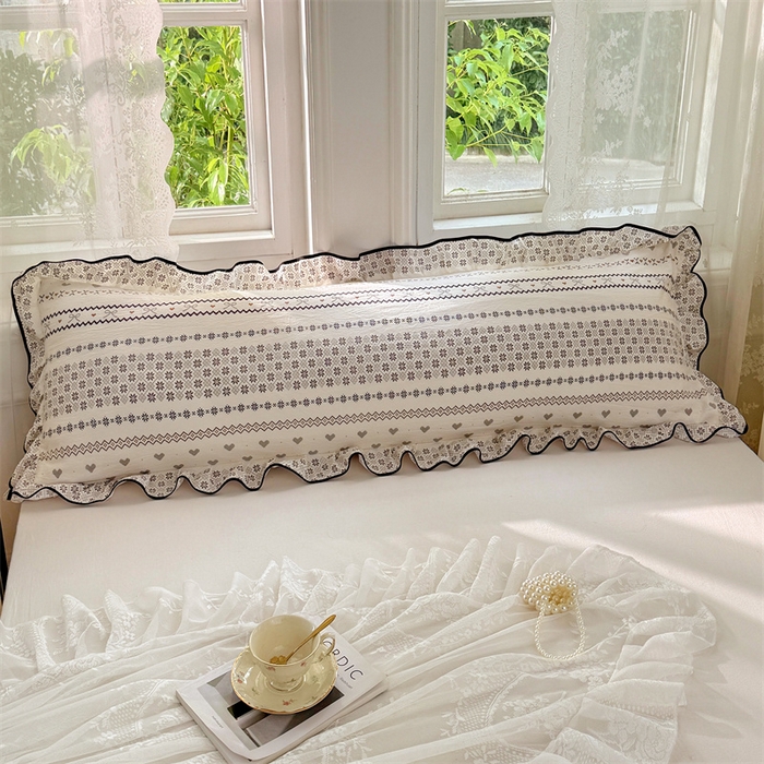 91家纺网 家纺一手货源 找家纺 梦舒羽 2025新款云感双层纱双人花边枕套情侣双人1.5m枕芯套1.8床枕头套 遇见浪漫