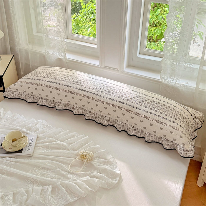 91家纺网 家纺一手货源 找家纺 梦舒羽 2025新款云感双层纱双人花边枕套情侣双人1.5m枕芯套1.8床枕头套 遇见浪漫