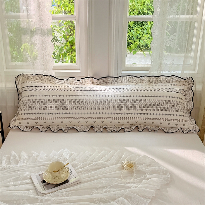 91家纺网 家纺一手货源 找家纺 梦舒羽 2025新款云感双层纱双人花边枕套情侣双人1.5m枕芯套1.8床枕头套 遇见浪漫