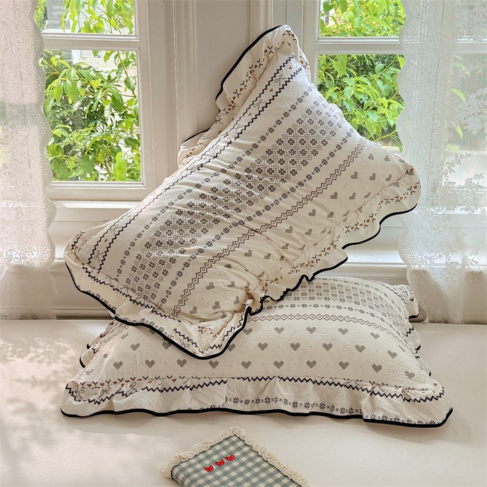 91家纺网 家纺一手货源 找家纺 梦舒羽 2025新款云感双层纱花边枕套宿舍学生48x74一对枕芯内胆套 遇见浪漫