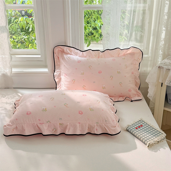 91家纺网 家纺一手货源 找家纺 （总）梦舒羽 2025新款云感双层纱花边枕套宿舍学生48x74一对枕芯内胆套,花田小兔,遇见浪漫,朝花夕拾,春日初见,繁花入梦,浮生若梦,梦境灰,倾城之恋,甜心小狗,夏日蓝,小皇冠,紫薇花园