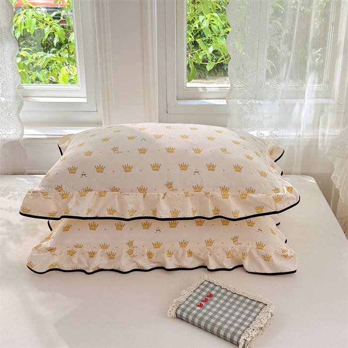 91家纺网 家纺一手货源 找家纺 梦舒羽 2025新款云感双层纱花边枕套宿舍学生48x74一对枕芯内胆套 小皇冠