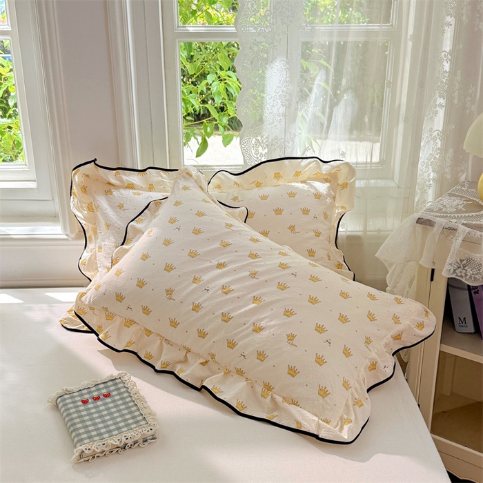 91家纺网 家纺一手货源 找家纺 梦舒羽 2025新款云感双层纱花边枕套宿舍学生48x74一对枕芯内胆套 小皇冠