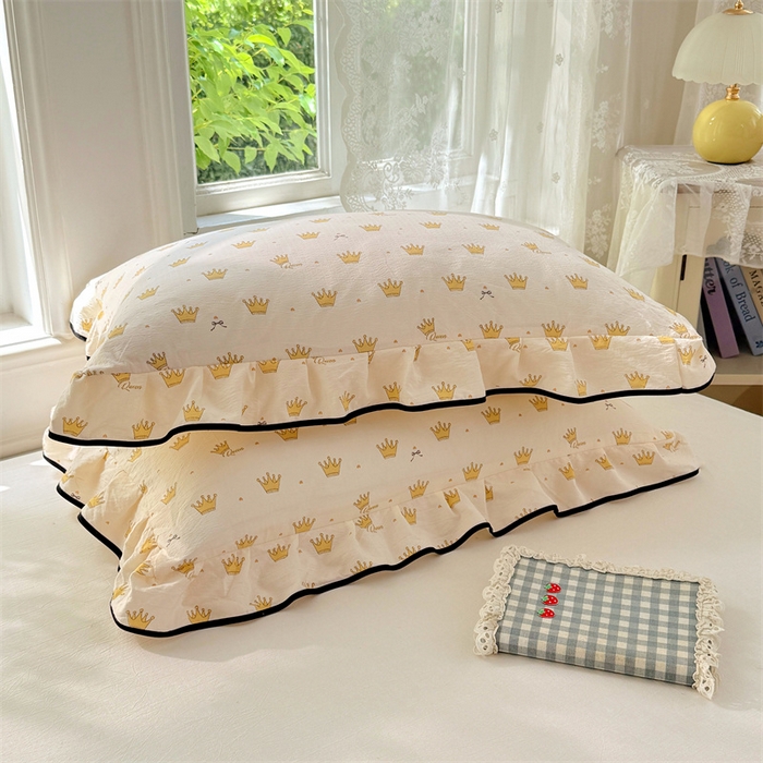 91家纺网 家纺一手货源 找家纺 梦舒羽 2025新款云感双层纱花边枕套宿舍学生48x74一对枕芯内胆套 小皇冠