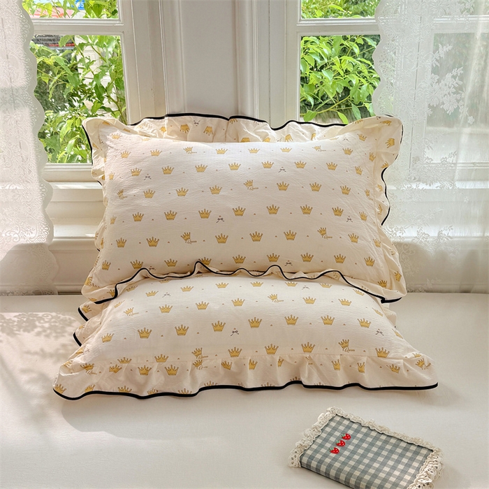 91家纺网 家纺一手货源 找家纺 梦舒羽 2025新款云感双层纱花边枕套宿舍学生48x74一对枕芯内胆套 小皇冠