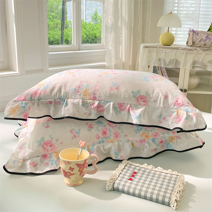 91家纺网 家纺一手货源 找家纺 梦舒羽 2025新款云感双层纱花边枕套宿舍学生48x74一对枕芯内胆套 朝花夕拾