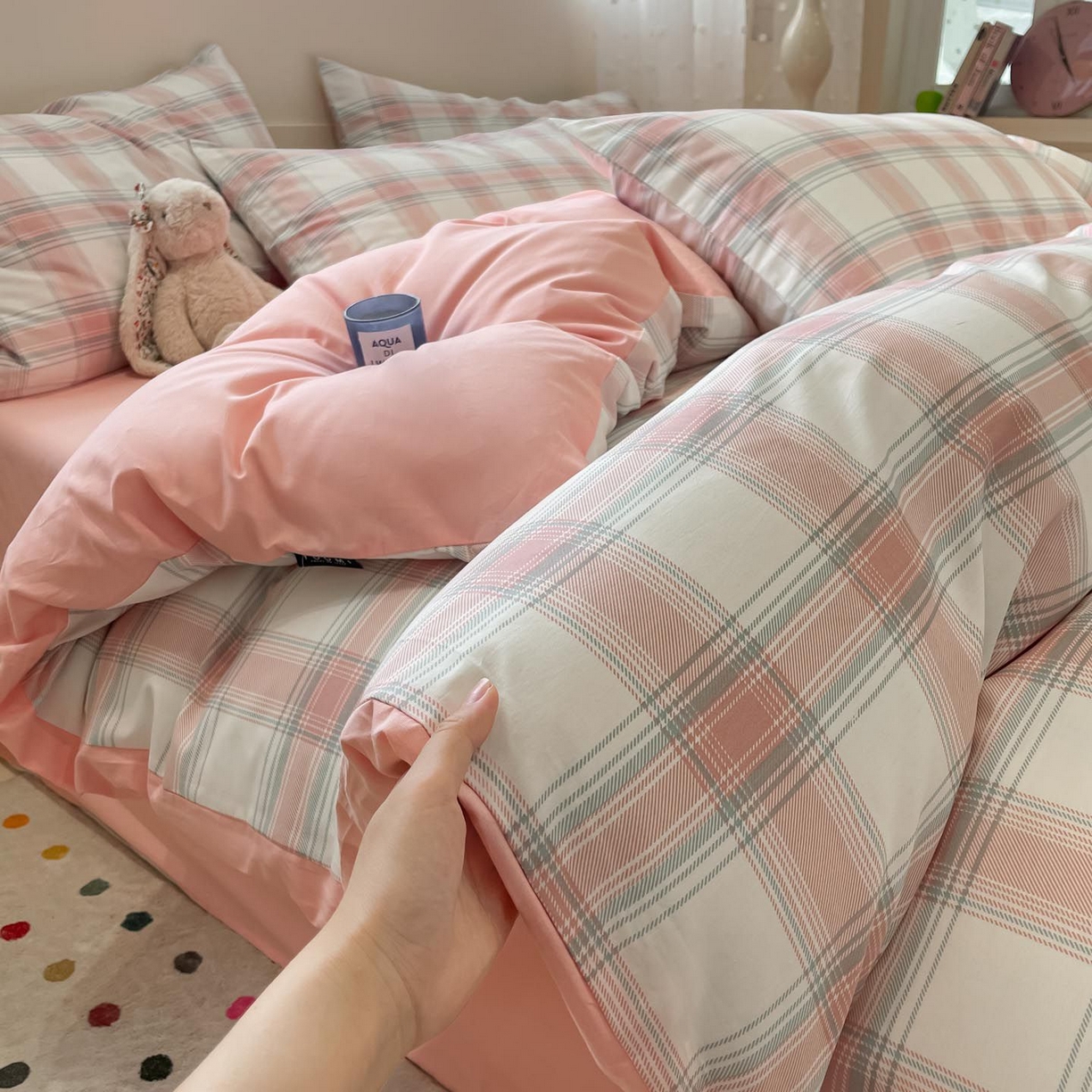 91家纺网 家纺一手货源 找家纺 涵宸家纺 2025新款全棉简约款四件套 莫妮粉