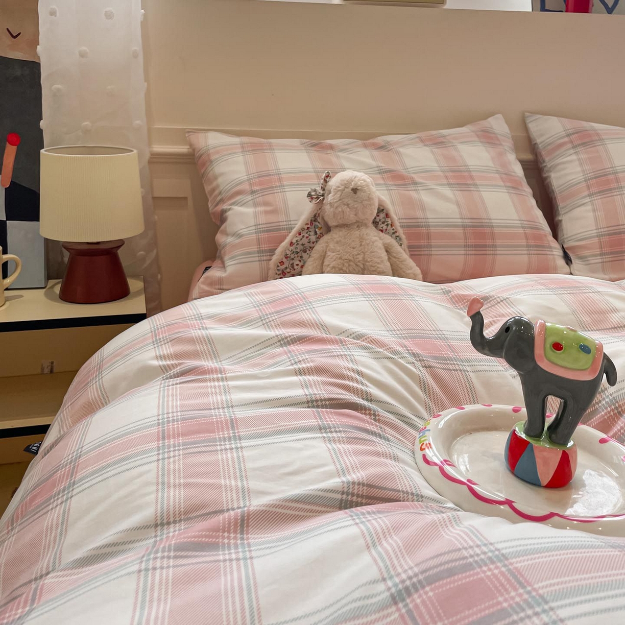 91家纺网 家纺一手货源 找家纺 涵宸家纺 2025新款全棉简约款四件套 莫妮粉