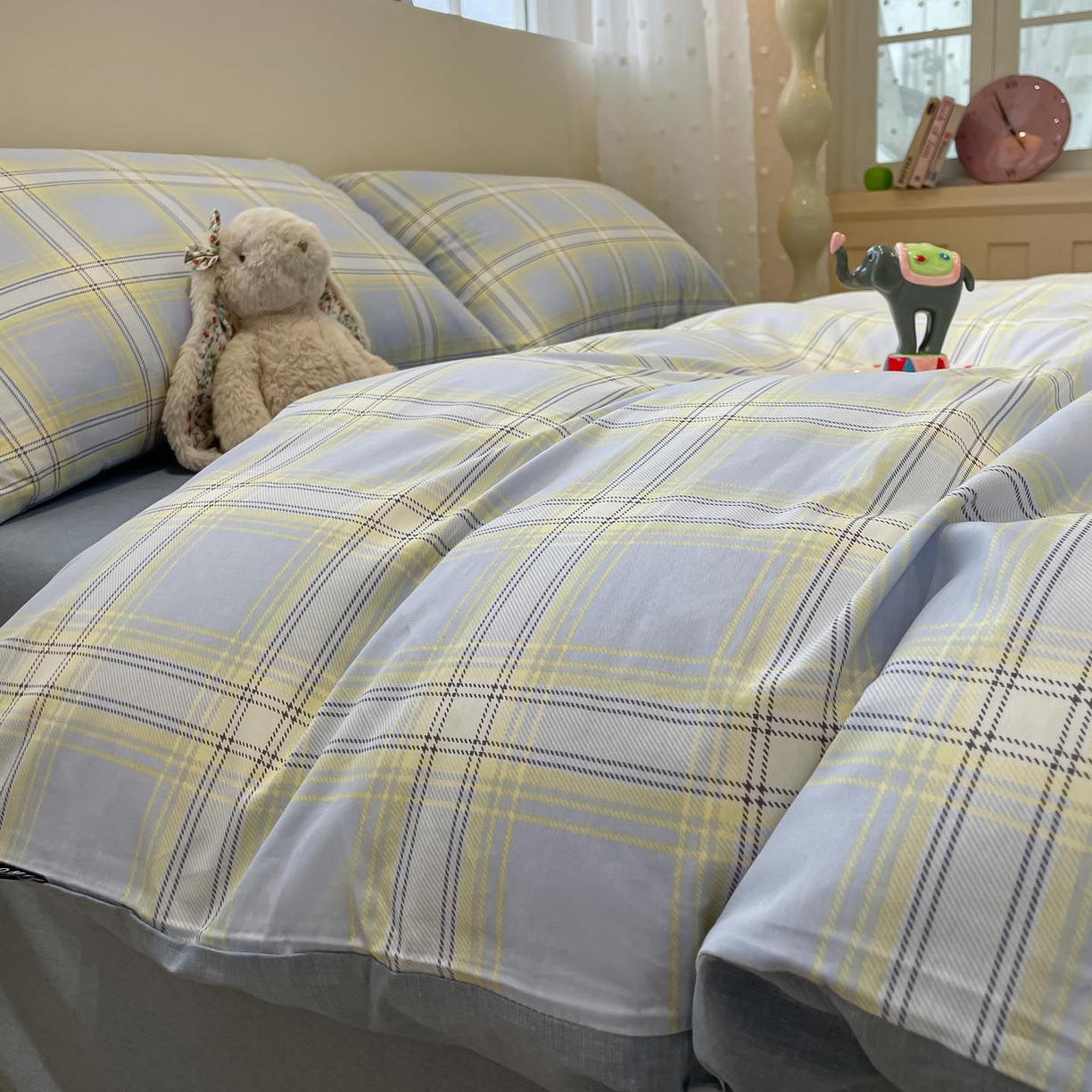 91家纺网 家纺一手货源 找家纺 涵宸家纺 2025新款全棉简约款四件套 莫妮兰