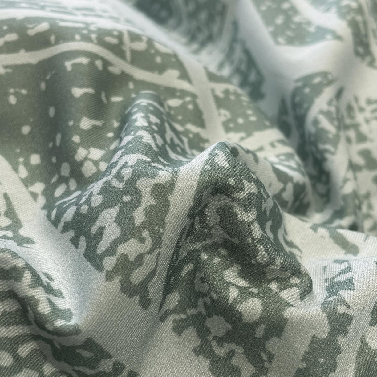 91家纺网 家纺一手货源 找家纺 涵宸家纺 2025新款全棉简约款四件套 未来矩阵