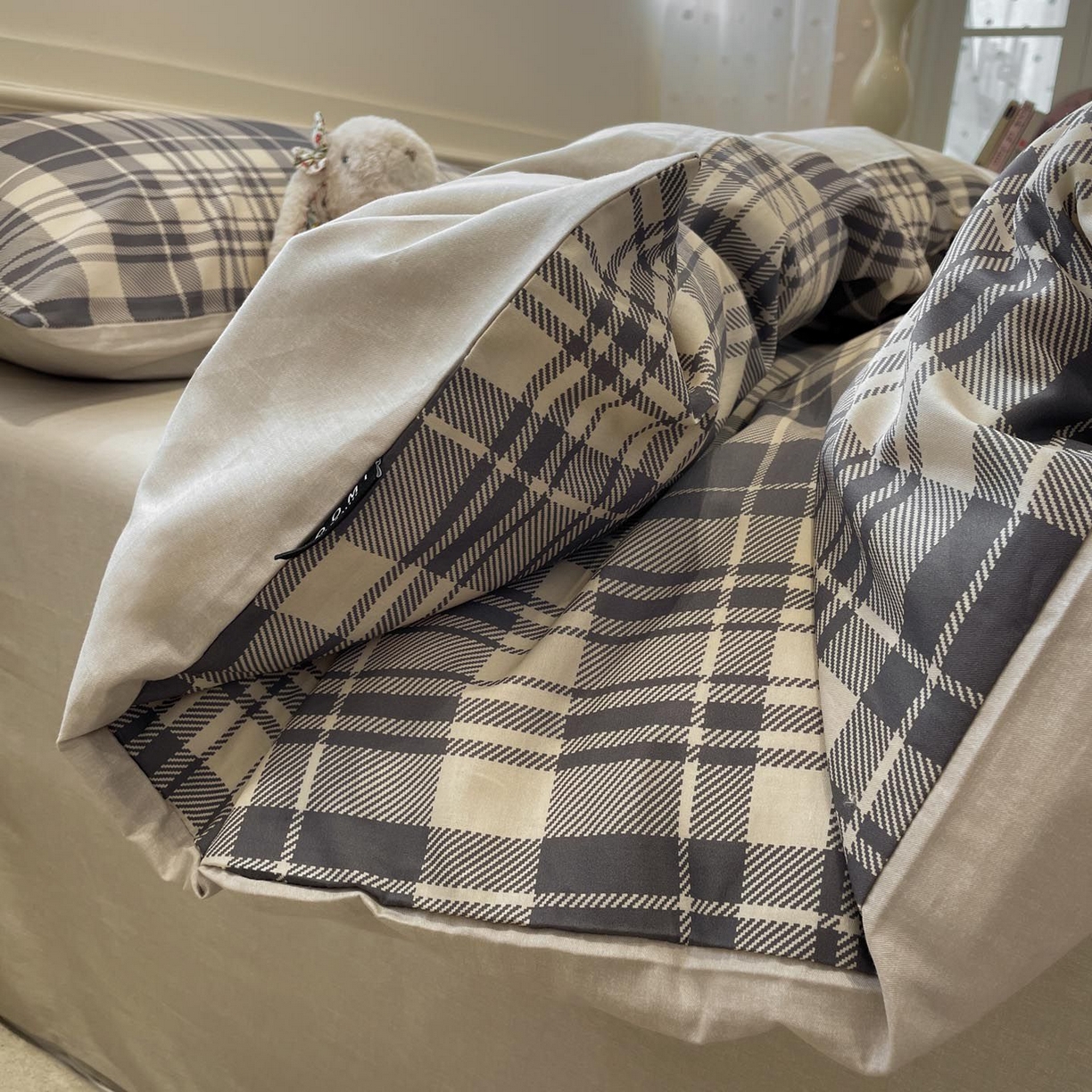 91家纺网 家纺一手货源 找家纺 涵宸家纺 2025新款全棉简约款四件套 未知维度