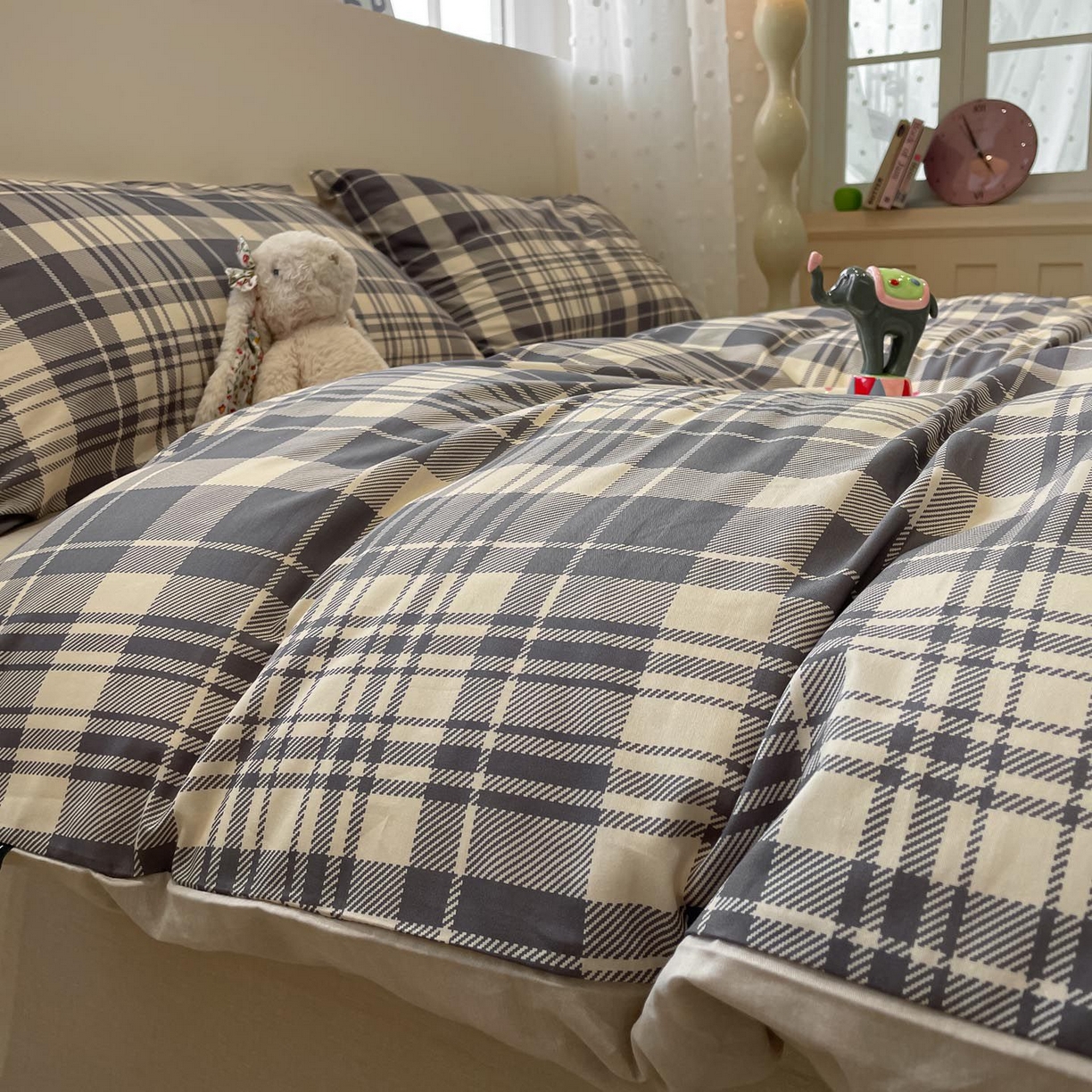 91家纺网 家纺一手货源 找家纺 涵宸家纺 2025新款全棉简约款四件套 未知维度