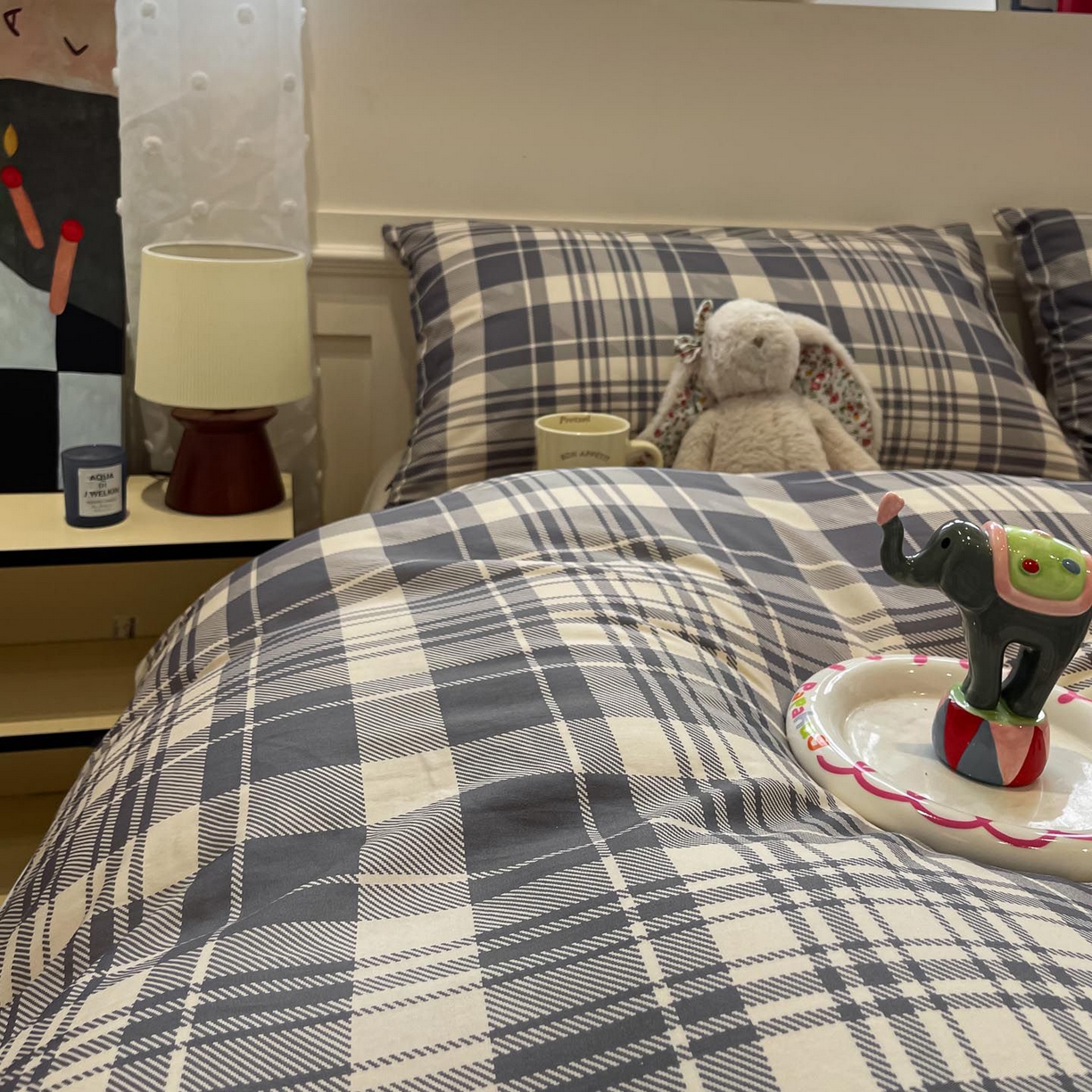 91家纺网 家纺一手货源 找家纺 涵宸家纺 2025新款全棉简约款四件套 未知维度