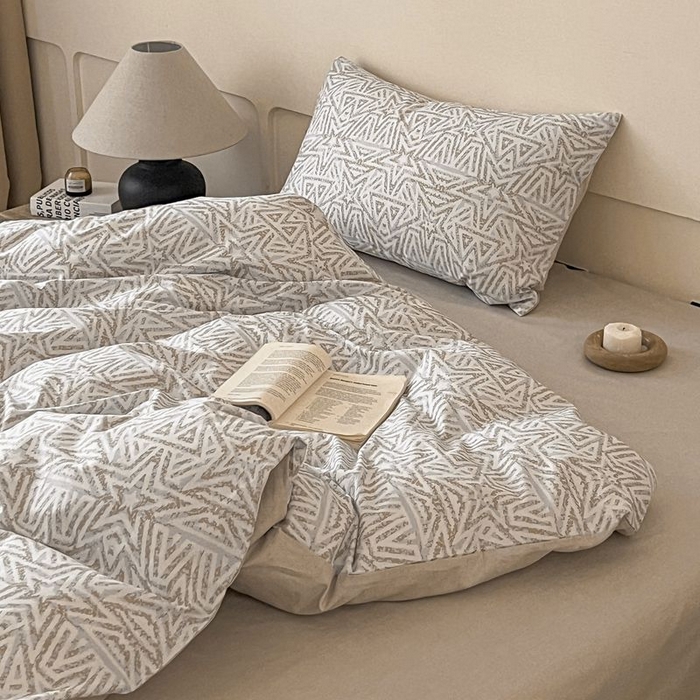 91家纺网 家纺一手货源 找家纺 涵宸家纺 2025新款全棉简约款四件套 星季