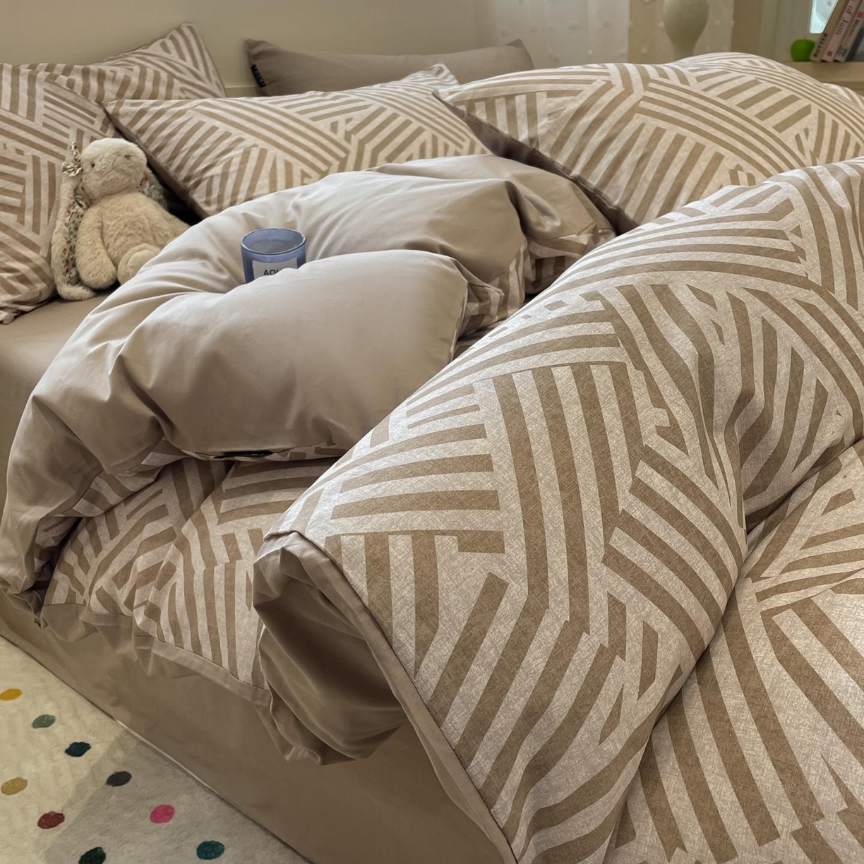 91家纺网 家纺一手货源 找家纺 涵宸家纺 2025新款全棉简约款四件套 艺术图