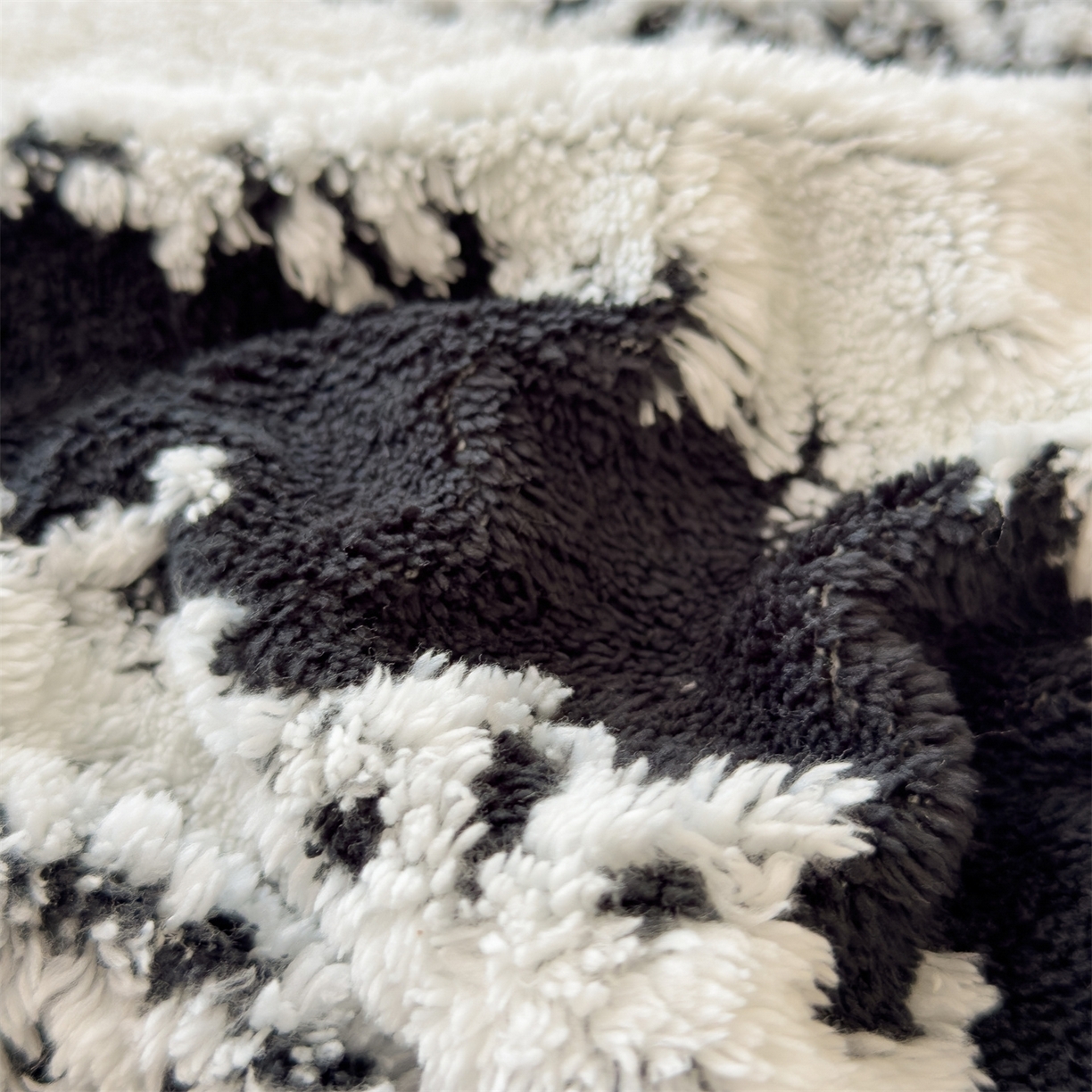 91家纺网 家纺一手货源 找家纺 （总）丝幔家纺 2025新款星绒梦语毛球多功能毛毯毯子-森语雪球