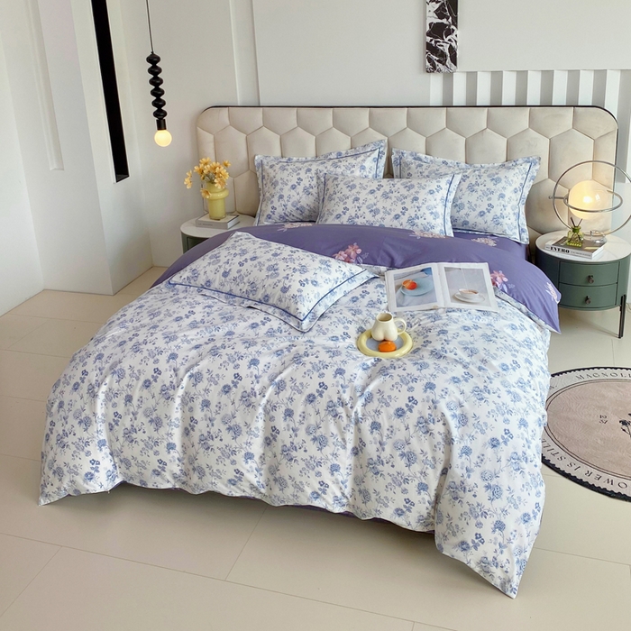 91家纺网 家纺一手货源 找家纺 星期三家纺 2025年8月新款铂金全棉纯棉13372四件套 蓝茵花