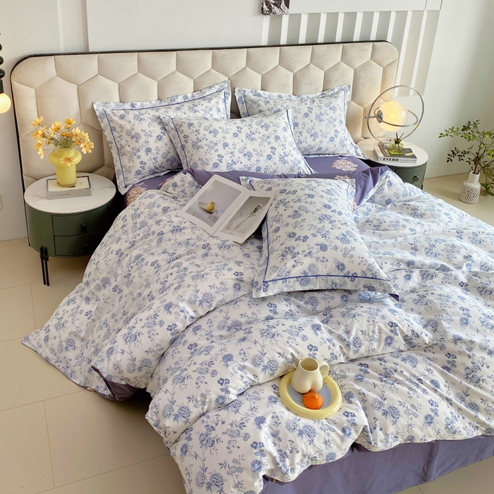 91家纺网 家纺一手货源 找家纺 星期三家纺 2025年8月新款铂金全棉纯棉13372四件套 蓝茵花