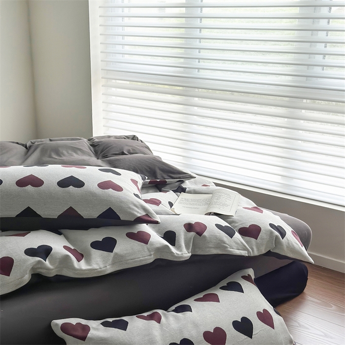 91家纺网 家纺一手货源 找家纺 梦可莱家居 2025秋冬新品全棉针织加厚提花四件套 简心