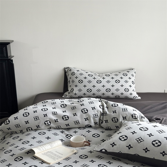 91家纺网 家纺一手货源 找家纺 梦可莱家居 2025秋冬新品全棉针织加厚提花四件套 路易