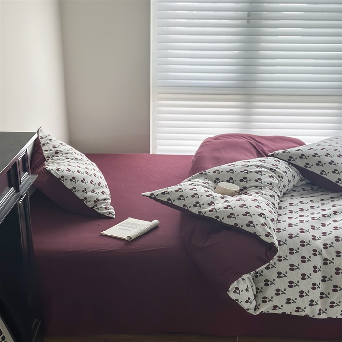 91家纺网 家纺一手货源 找家纺 梦可莱家居 2025秋冬新品全棉针织加厚提花四件套 樱桃