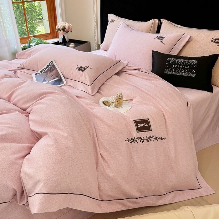 91家纺网 家纺一手货源 找家纺 （总）孑寐家纺 2025新款全棉磨毛刺绣绣花四件套-简爱