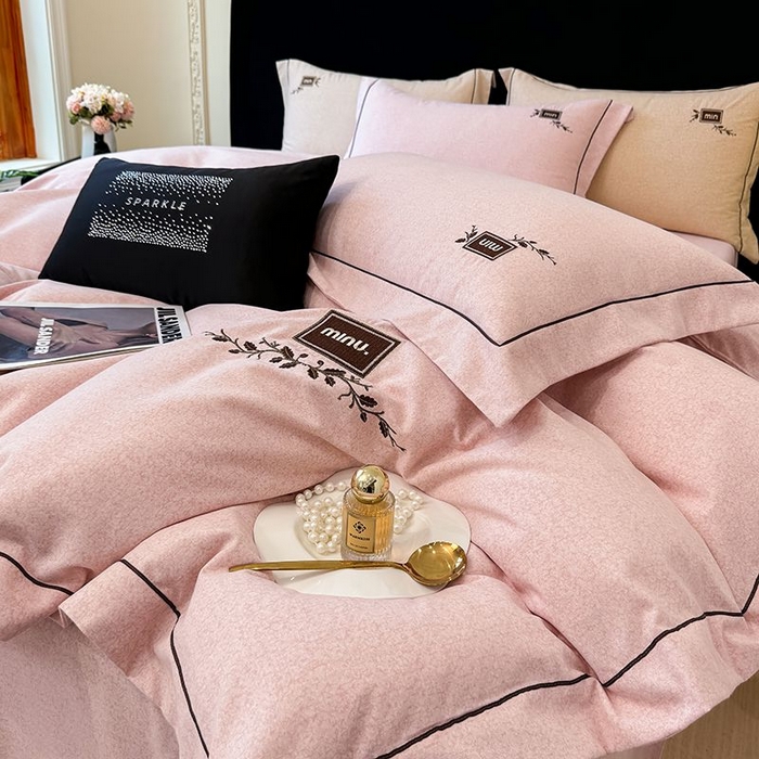 91家纺网 家纺一手货源 找家纺 （总）孑寐家纺 2025新款全棉磨毛刺绣绣花四件套-简爱