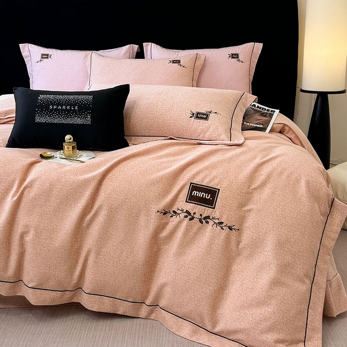 91家纺网 家纺一手货源 找家纺 孑寐家纺 2025新款全棉磨毛刺绣绣花四件套-简爱 简爱-橘色