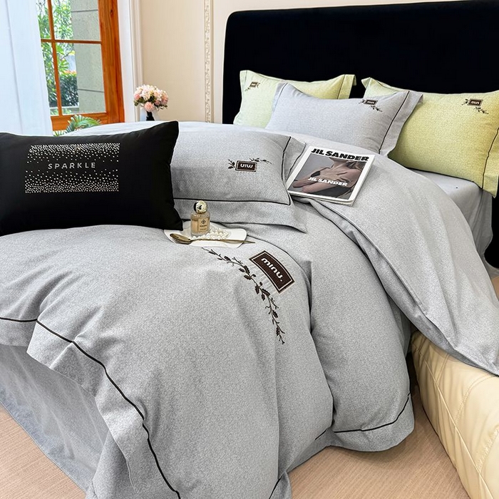 91家纺网 家纺一手货源 找家纺 孑寐家纺 2025新款全棉磨毛刺绣绣花四件套-简爱 简爱-蓝灰