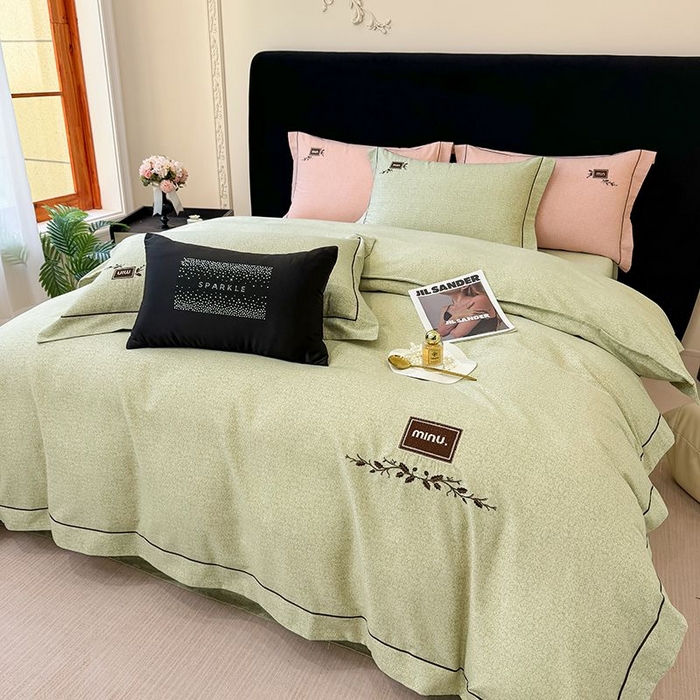 91家纺网 家纺一手货源 找家纺 孑寐家纺 2025新款全棉磨毛刺绣绣花四件套-简爱 简爱-绿色